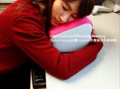 【小物】GreySa格蕾莎:折疊式午睡枕♥吃飽不壓胃 手麻感bye~♥