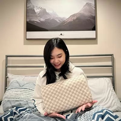 greysa格蕾莎隨身旅行小枕頭出差旅遊露營必備體積輕巧方便隨身攜帶布套設計簡約典雅品味