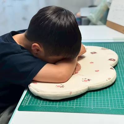 greysa格蕾莎雲朵午睡墊小學課桌椅辦公桌午睡枕