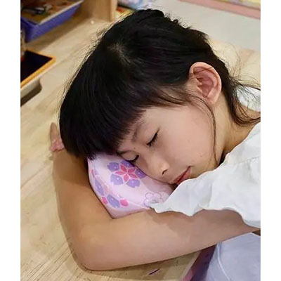 greysa格蕾莎月兒午安枕孩子學童午睡超舒服