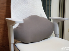 【推薦】GreySa格蕾莎辦公椅靠枕，貼合人體曲線舒適減壓