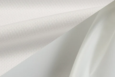 白