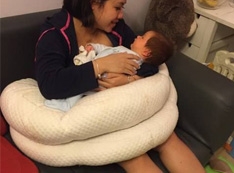 【推薦】孕媽媽必備哺乳護嬰枕