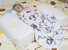 【推薦】【育兒】GreySa格蕾莎- 母子平安枕 （孕婦枕 ）：●寶寶防溢奶枕、防翻枕隨意變換不費力，一枕多用好方便●